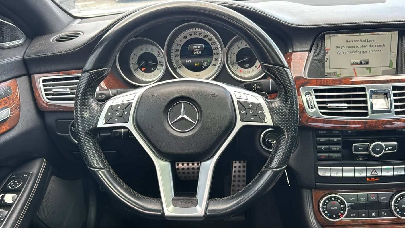 Used 2014 Mercedes-Benz CLS 550 4MATIC w/ Premium 1 Package image 22