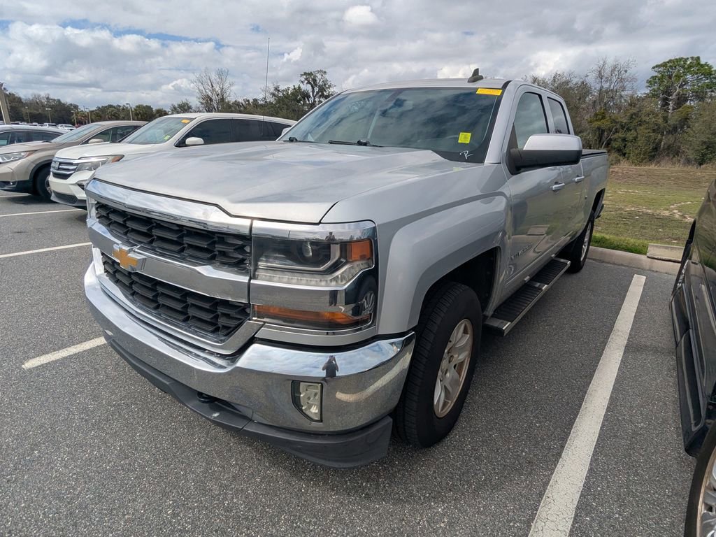 Used 2016 Chevrolet Silverado 1500 LT w/ All Star Edition image 3