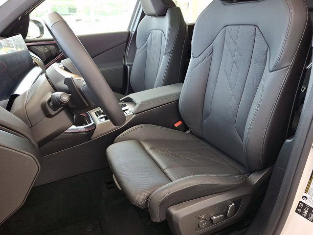 Certified 2025 BMW X3 xDrive30i AWD/4WD image 13