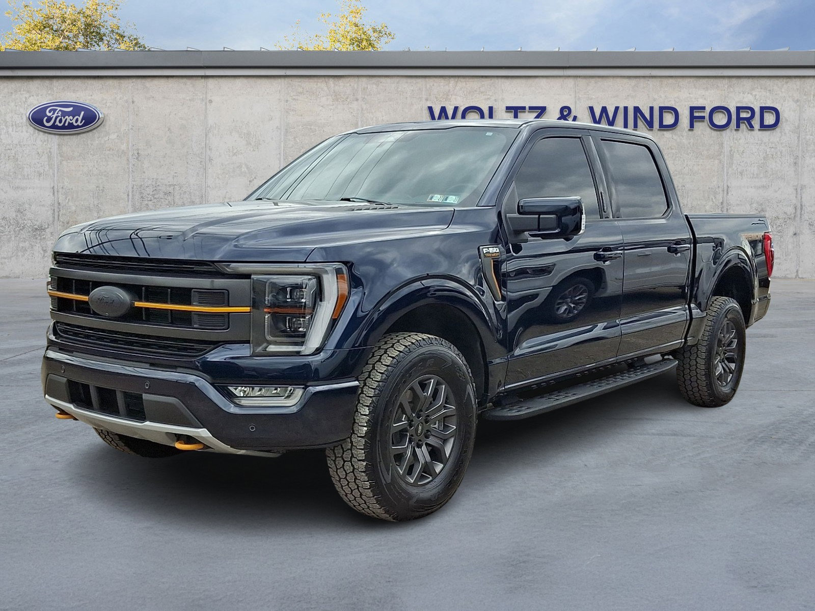 Certified 2022 Ford F150 Tremor w/ Equipment Group 402A High image 3