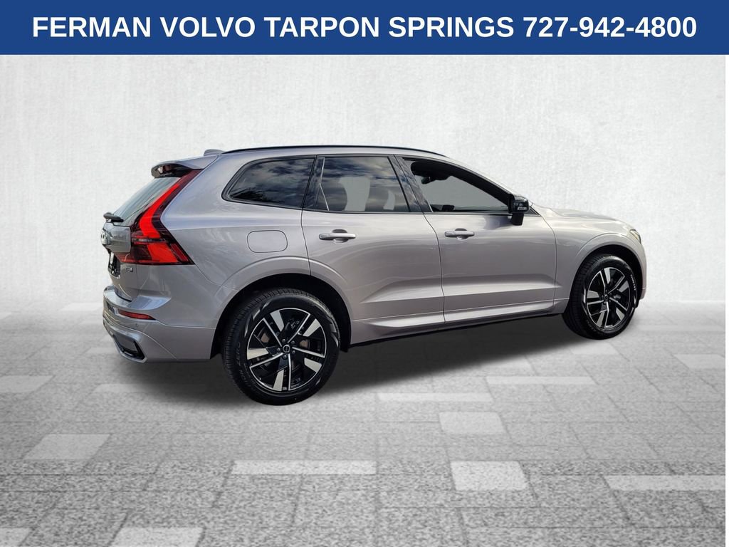 New 2026 Volvo XC60 T8 Core image 9