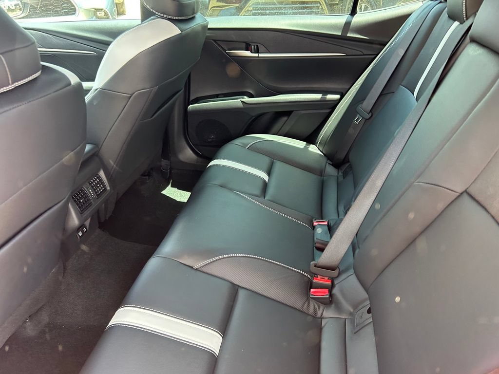 Used 2026 Toyota Camry SE w/ Multimedia Upgrade Package FWD image 16