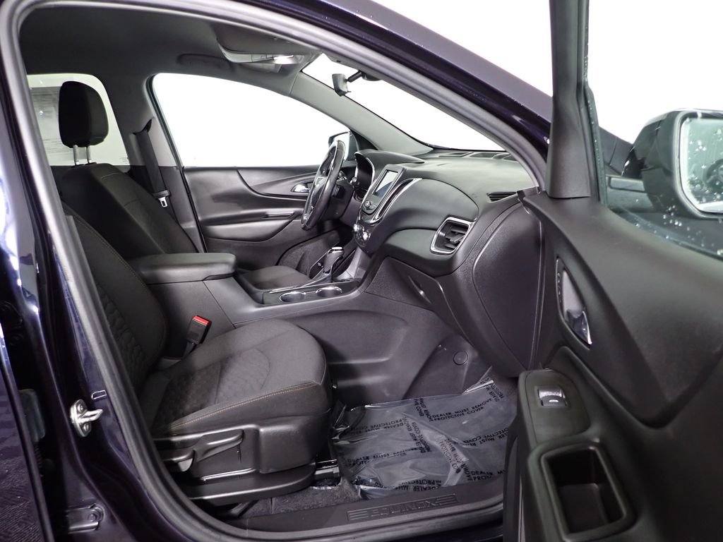 Used 2020 Chevrolet Equinox LT image 39