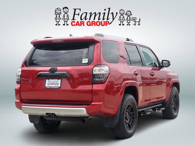 Used 2018 Toyota 4Runner TRD Off-Road Premium AWD/4WD image 4
