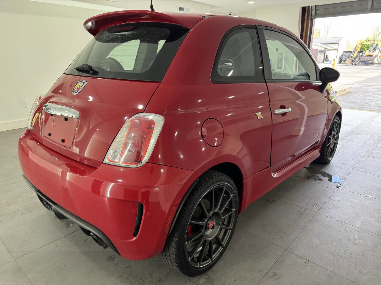 Used 2013 FIAT 500 Abarth FWD image 6