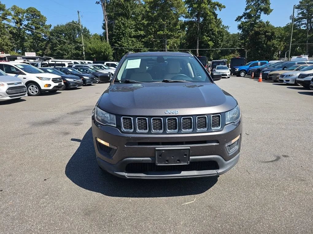 Used 2018 Jeep Compass Sport AWD/4WD image 10