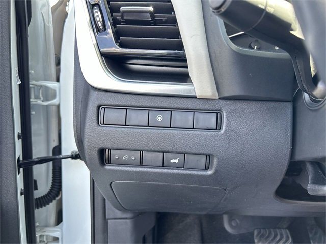 Certified 2023 Nissan Rogue SV w/ SV Premium Package image 17