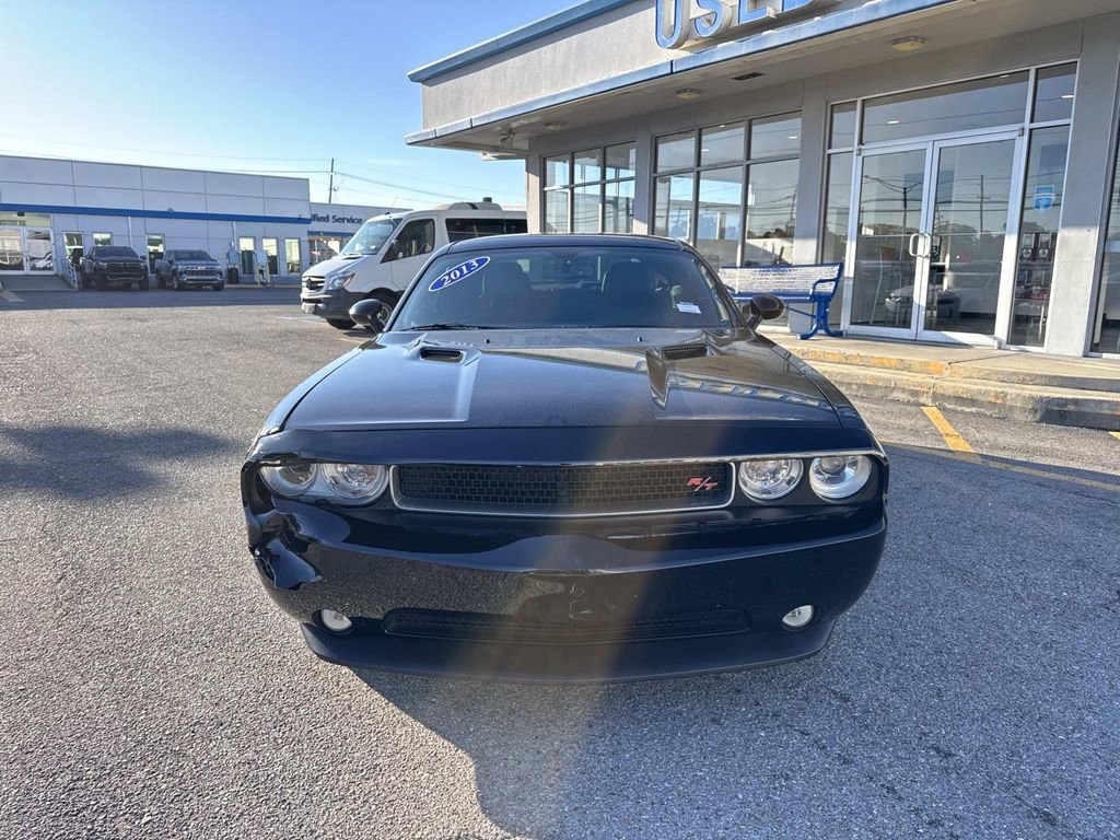 Used 2013 Dodge Challenger R/T image 2