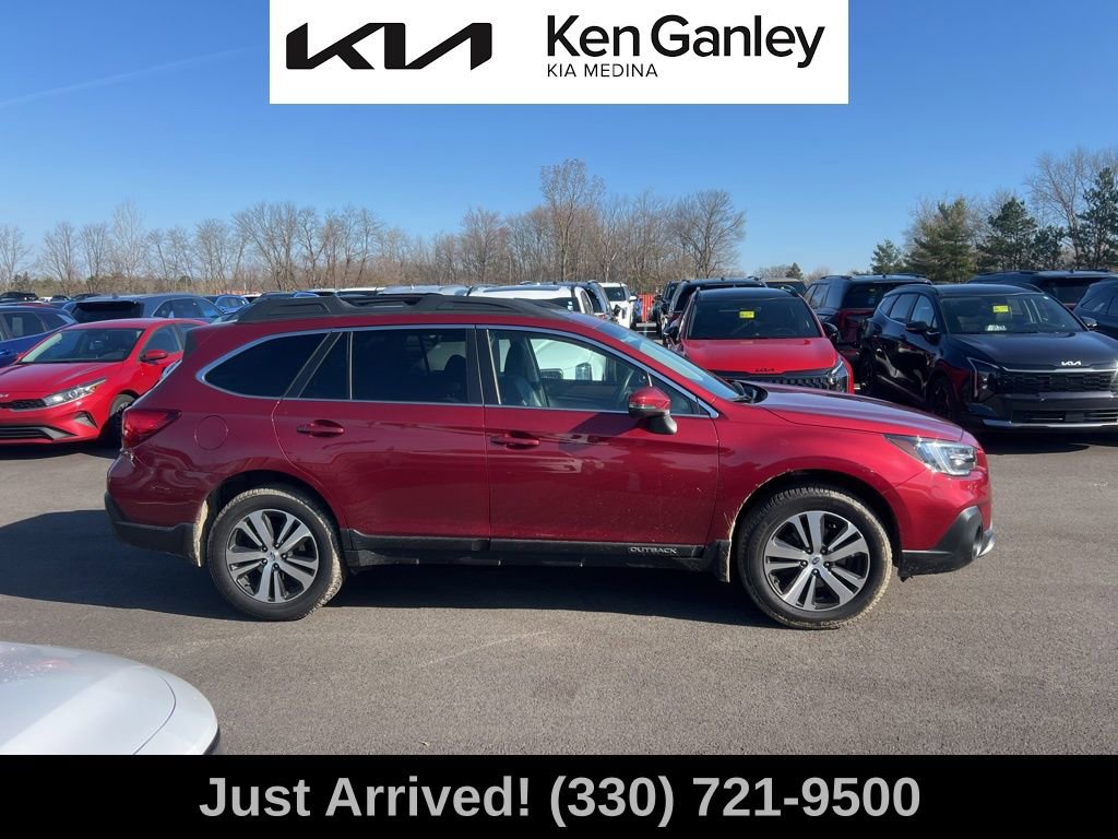 Used 2018 Subaru Outback 3.6R Limited AWD/4WD image 4