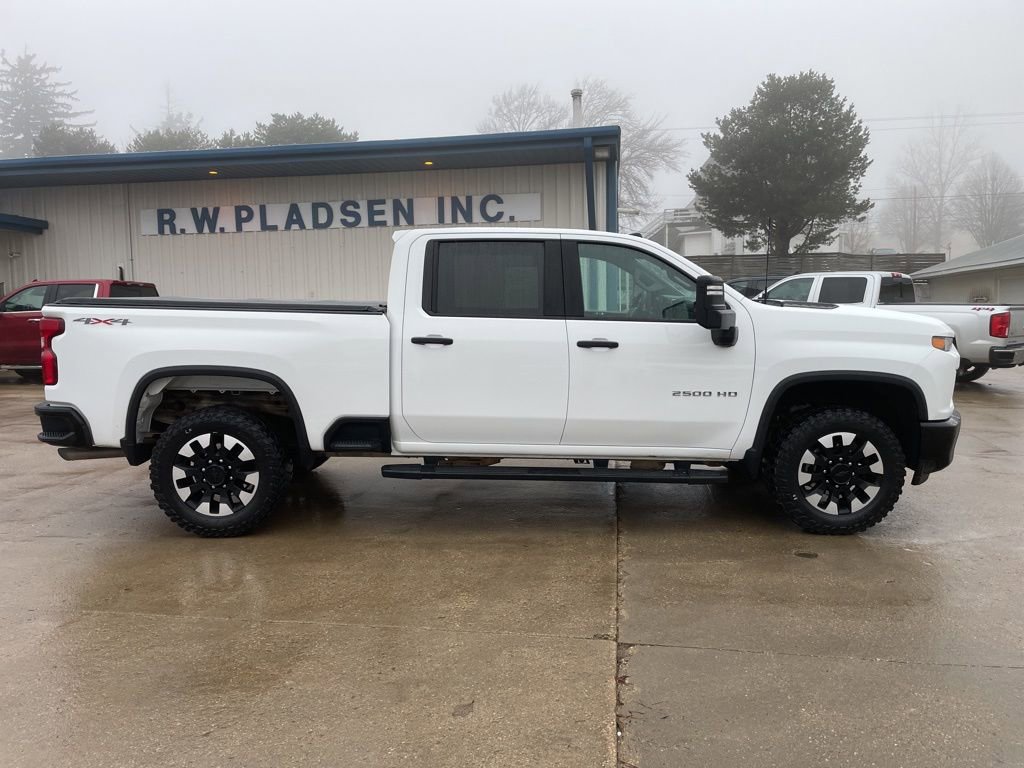 Used 2020 Chevrolet Silverado 2500 Custom w/ Custom Value Package image 19