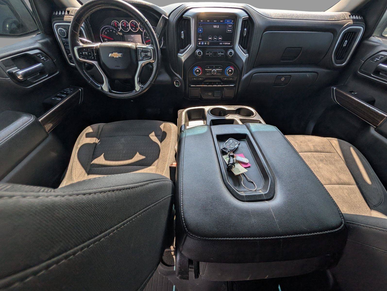 Used 2020 Chevrolet Silverado 1500 LT w/ Texas Edition AWD/4WD image 31