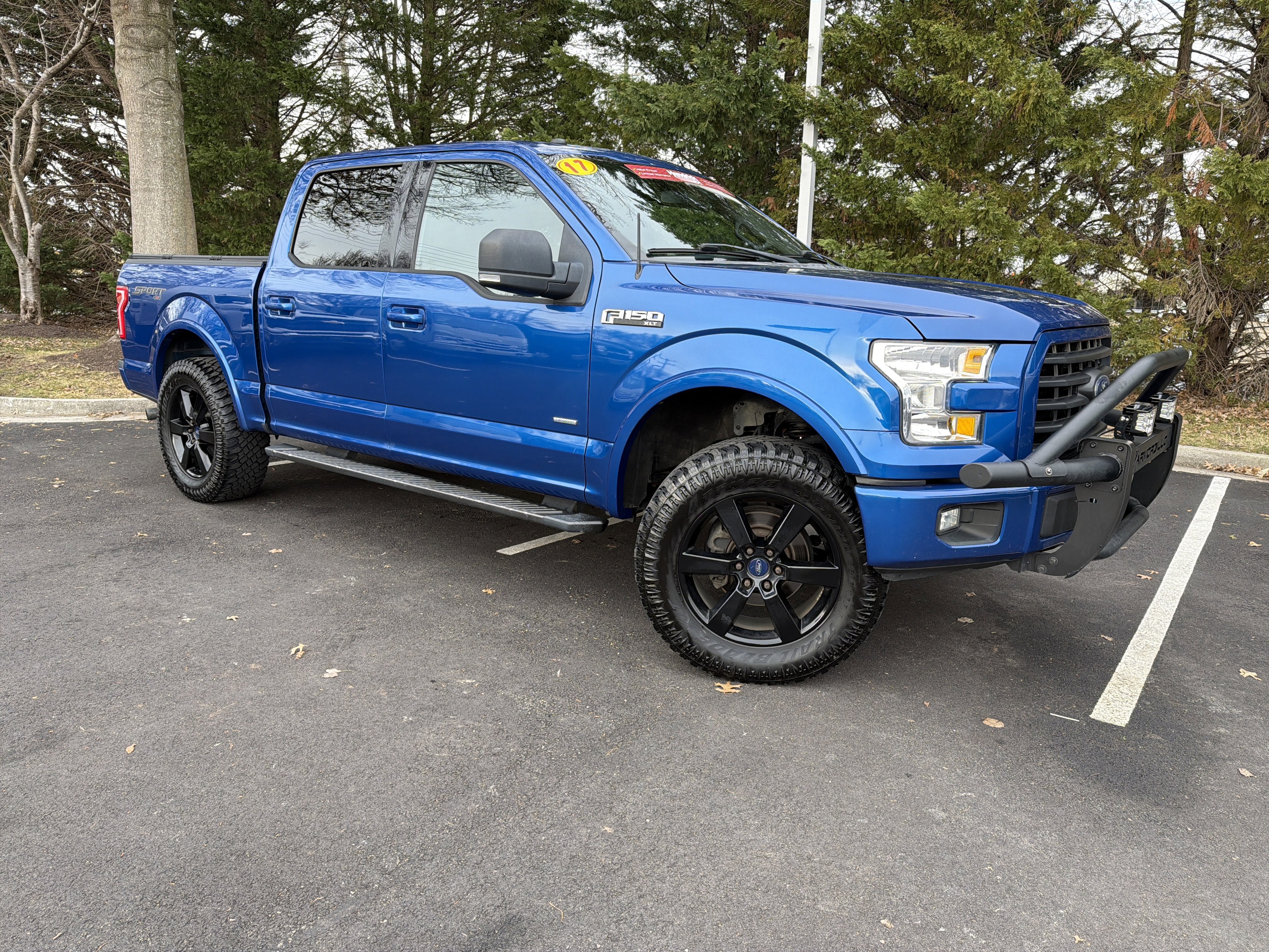 Used 2017 Ford F150 XLT w/ Equipment Group 302A Luxury image 2