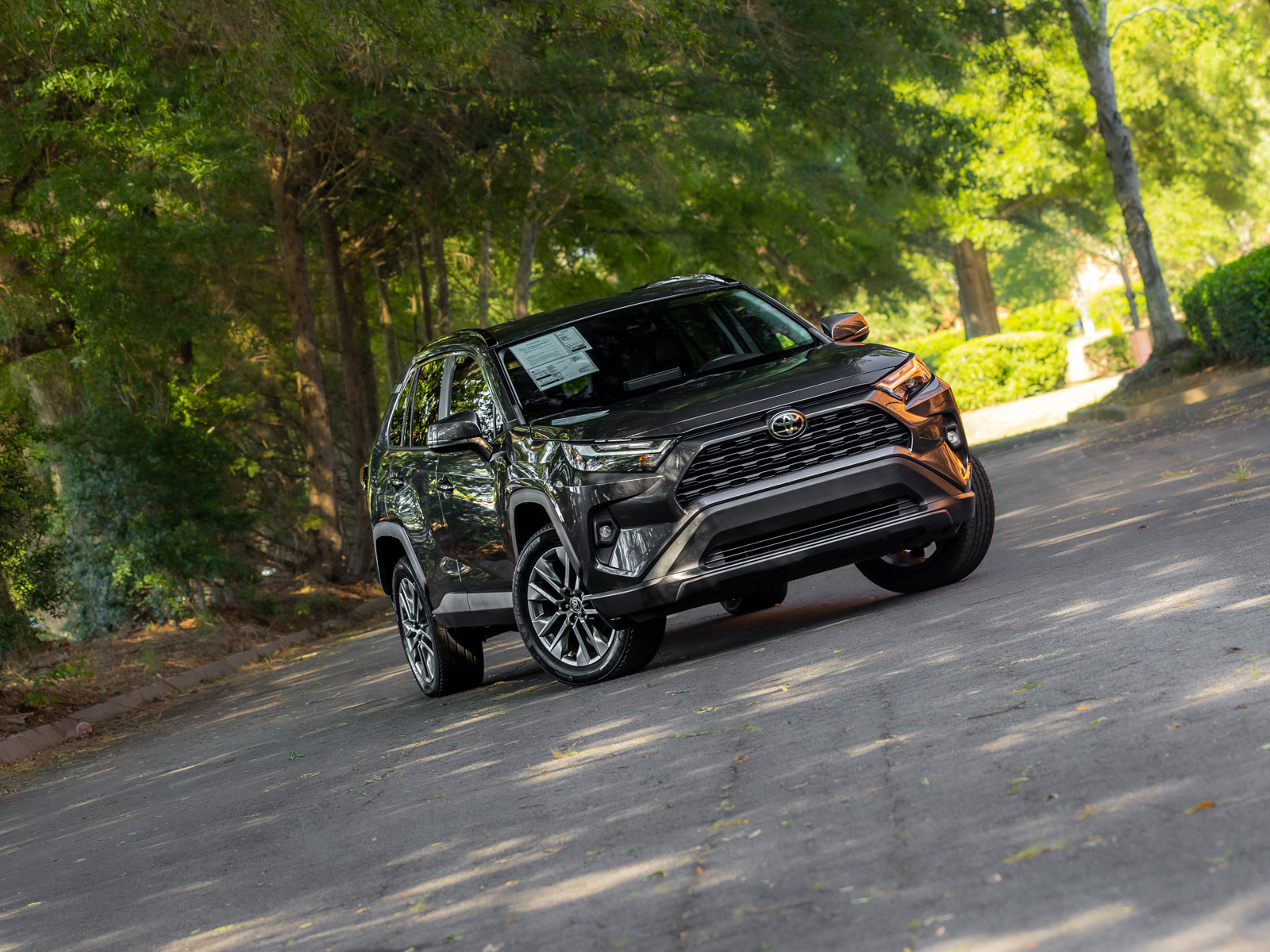 Used 2023 Toyota RAV4 XLE Premium FWD image 22