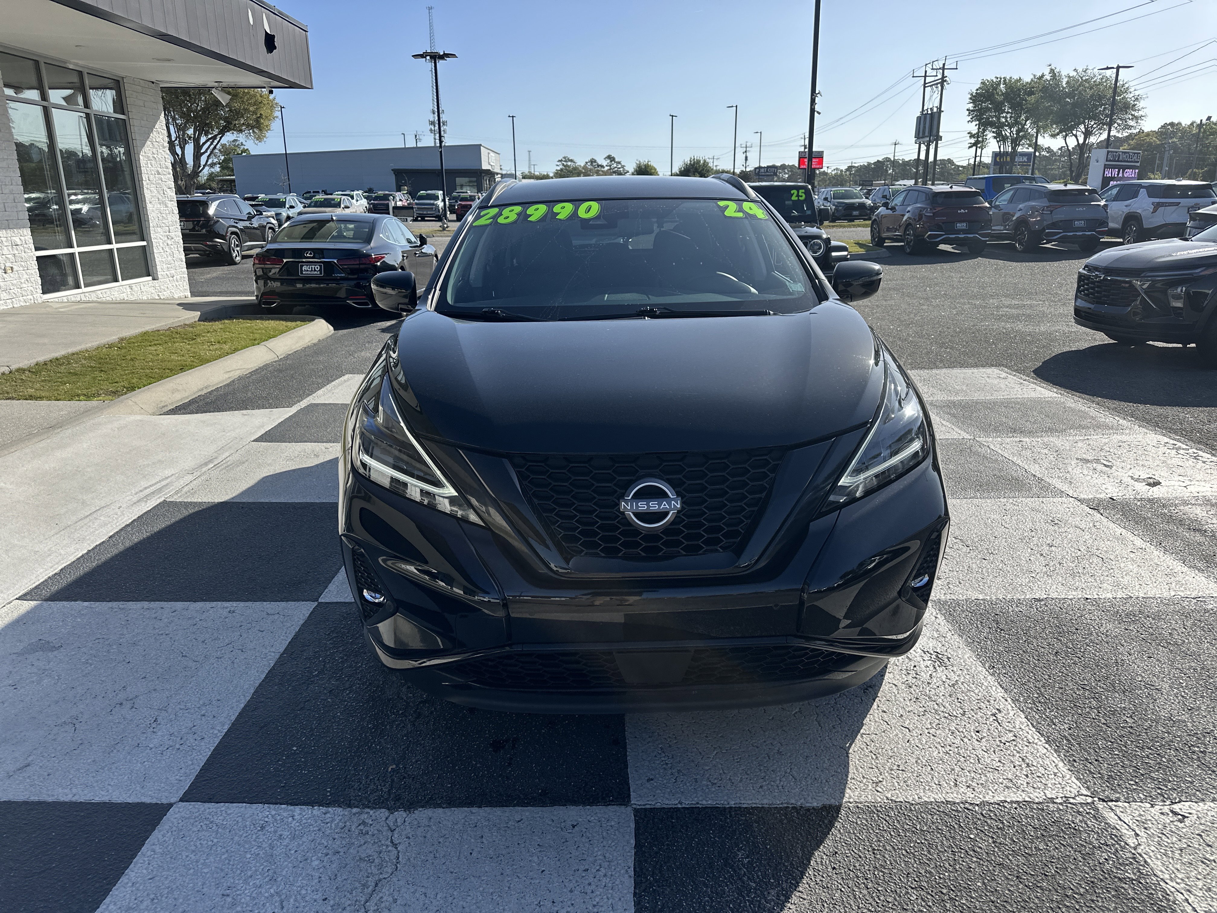 Used 2024 Nissan Murano SV w/ SV Midnight Edition Package AWD/4WD image 2