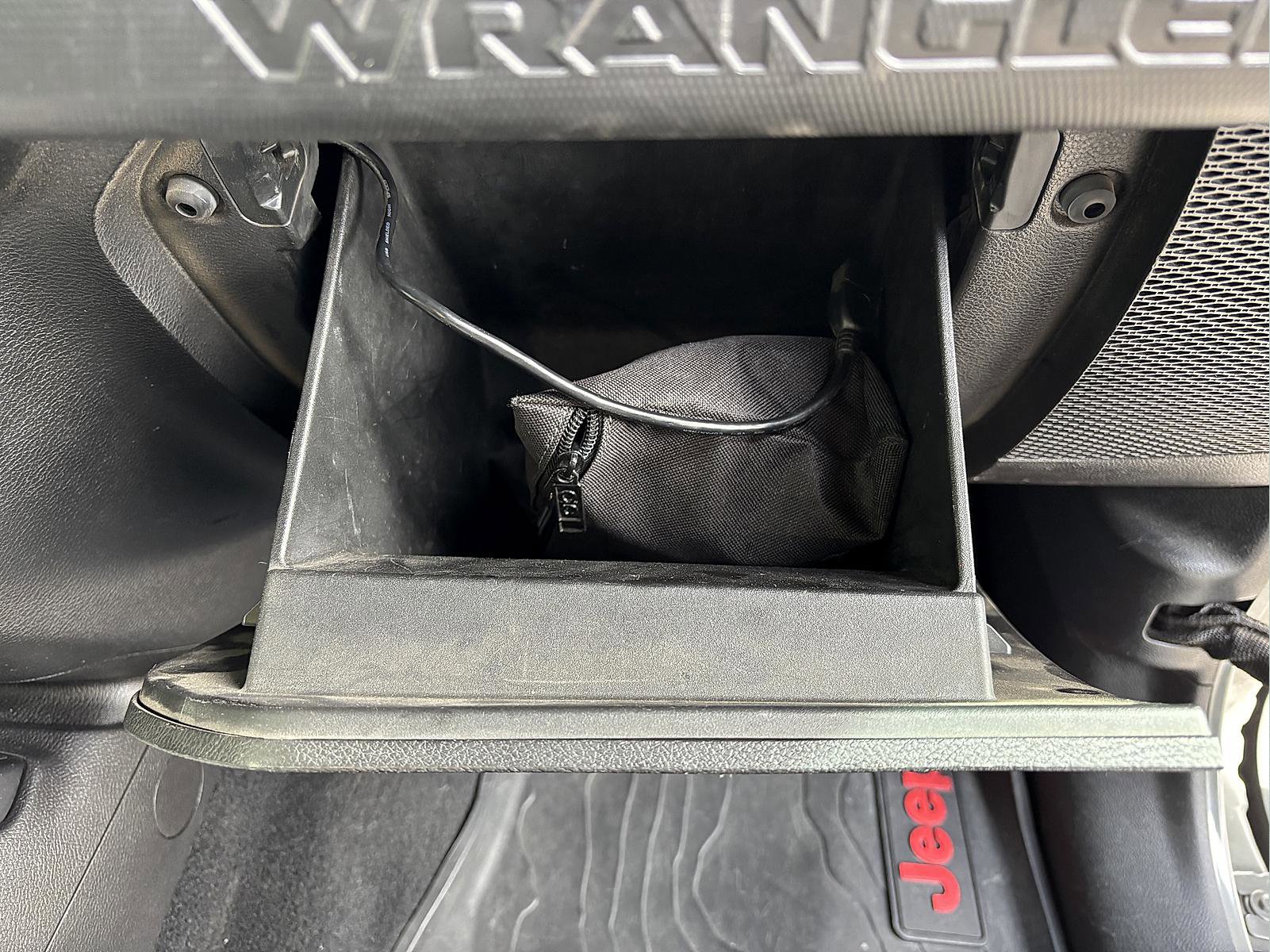 Used 2019 Jeep Wrangler Sport image 22