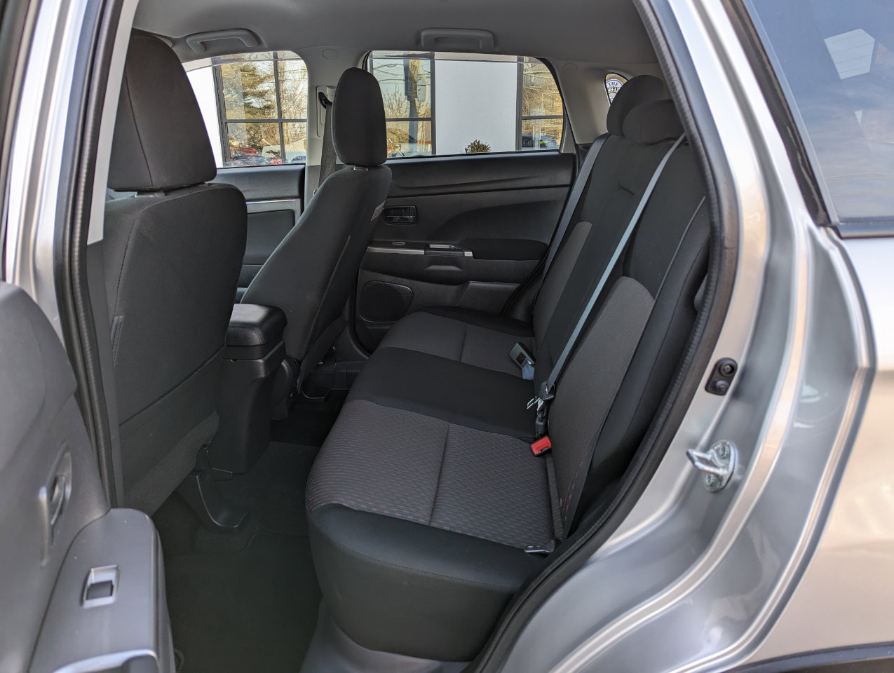 Used 2018 Mitsubishi Outlander Sport ES image 36