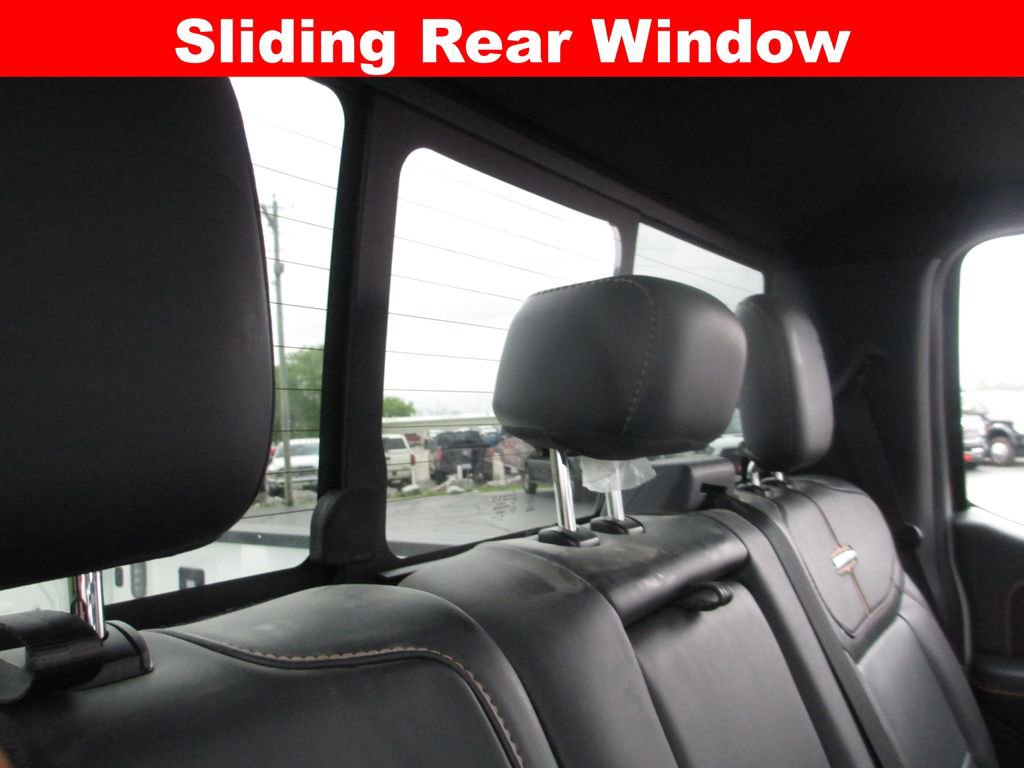 Used 2024 Ford F350 Platinum w/ Tremor Off-Road Package AWD/4WD image 24