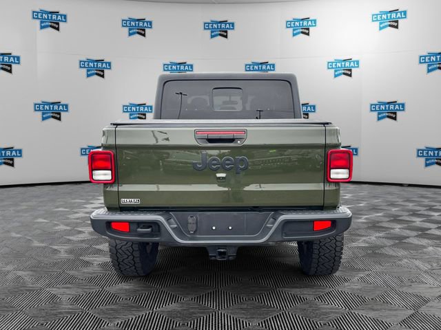 Certified 2022 Jeep Gladiator Willys image 5