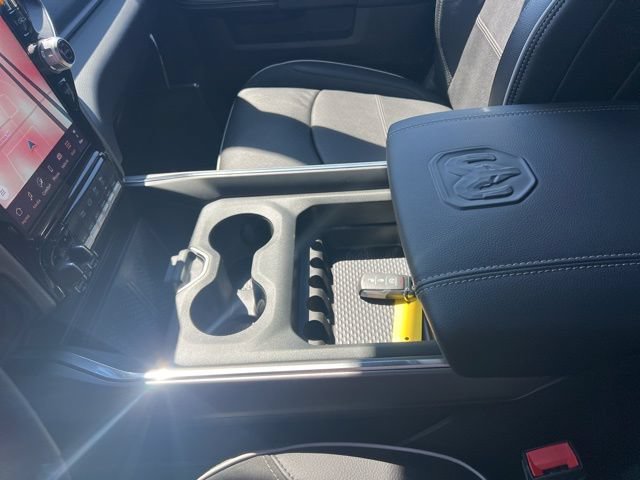 New 2026 RAM 3500 Big Horn AWD/4WD image 17