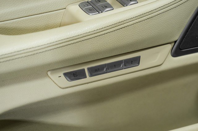 Used 2017 BMW 740i xDrive AWD SUNROOF LEATHER HEATED SEA image 41