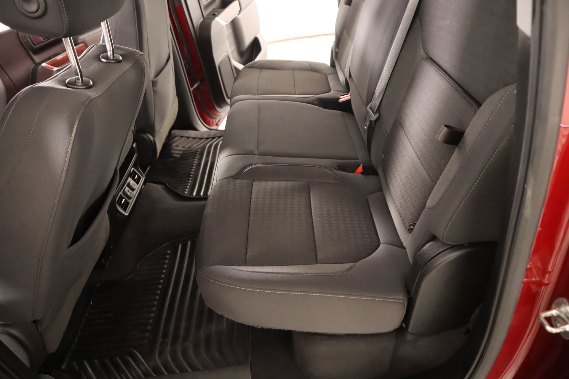 Used 2021 GMC Sierra 1500 Elevation image 12