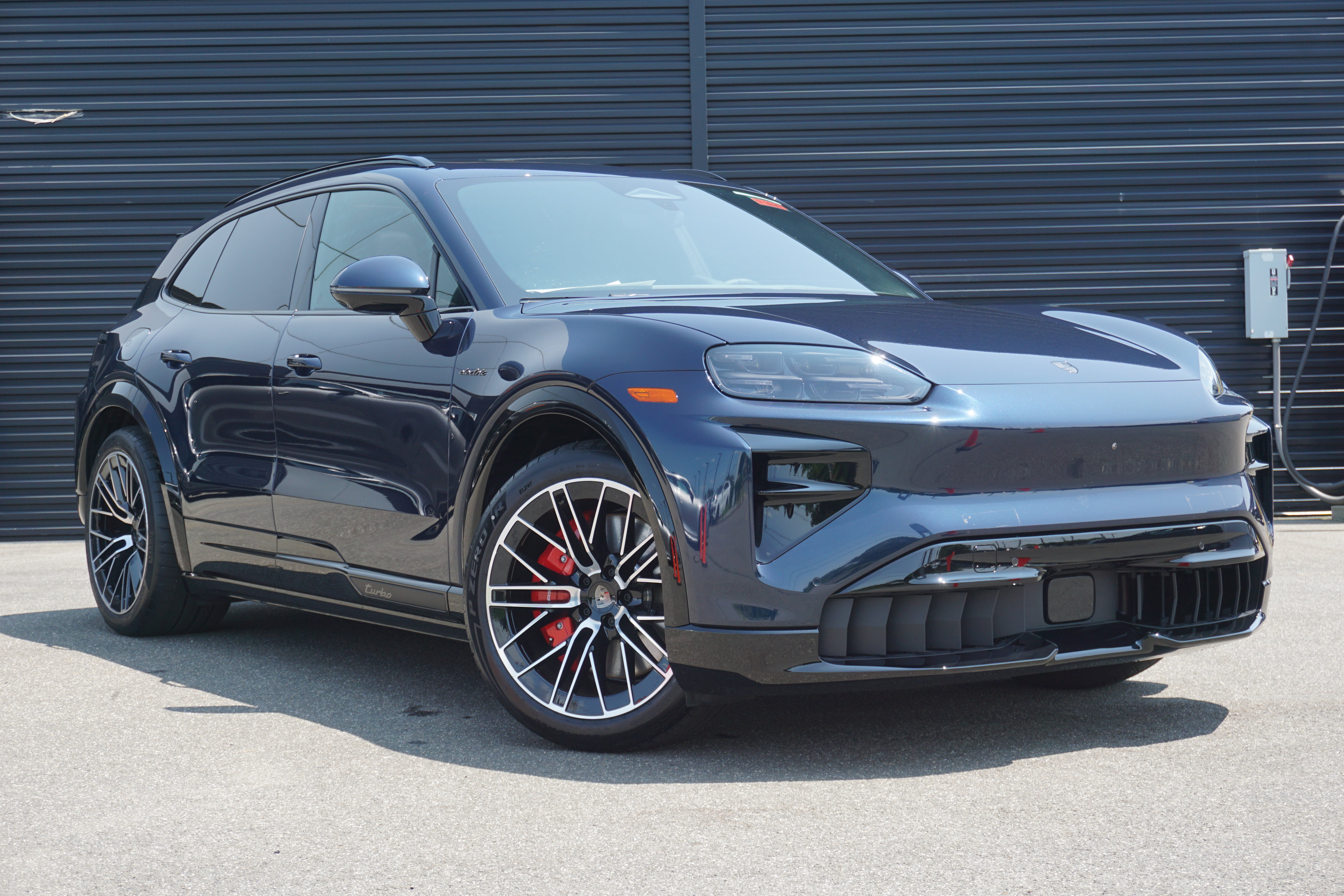 New 2026 Porsche Cayenne Turbo Electric AWD/4WD image 10