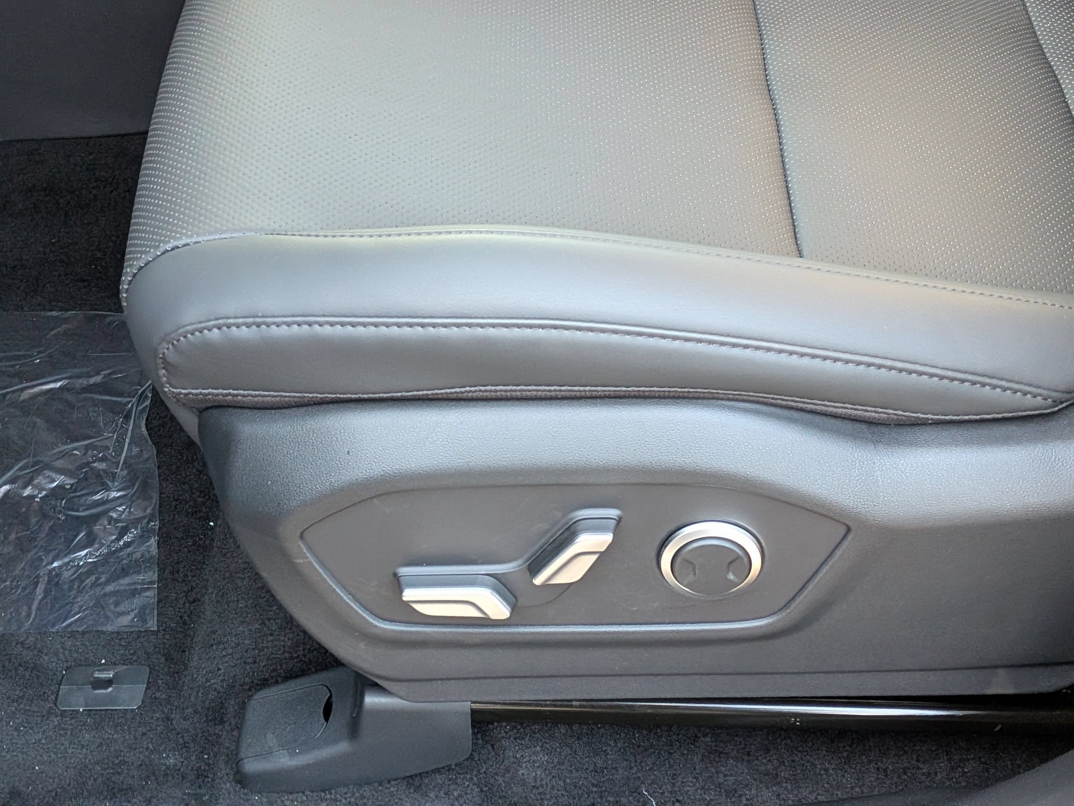 New 2026 Hyundai Santa Fe SEL AWD/4WD image 19