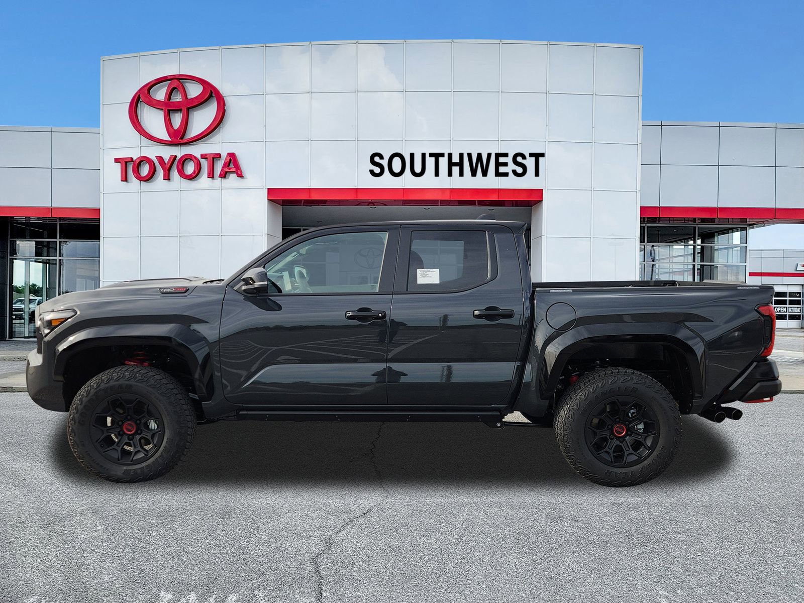 New 2026 Toyota Tacoma TRD Pro AWD/4WD video 3