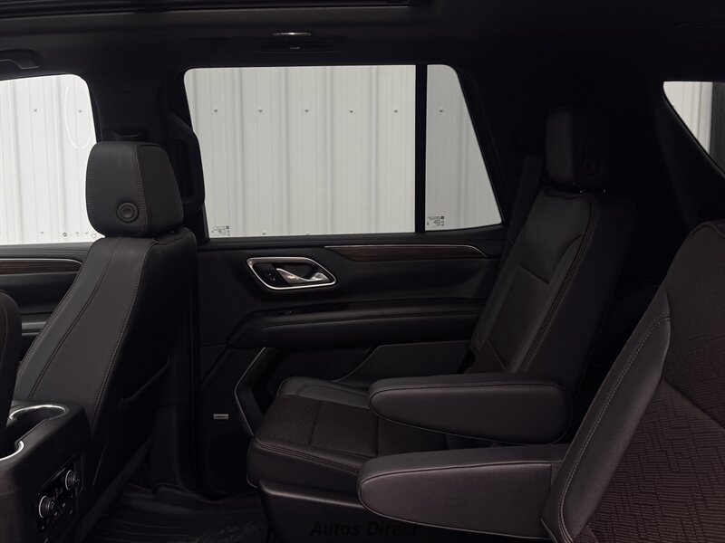 Used 2021 Chevrolet Tahoe High Country w/ Premium Package AWD/4WD image 34