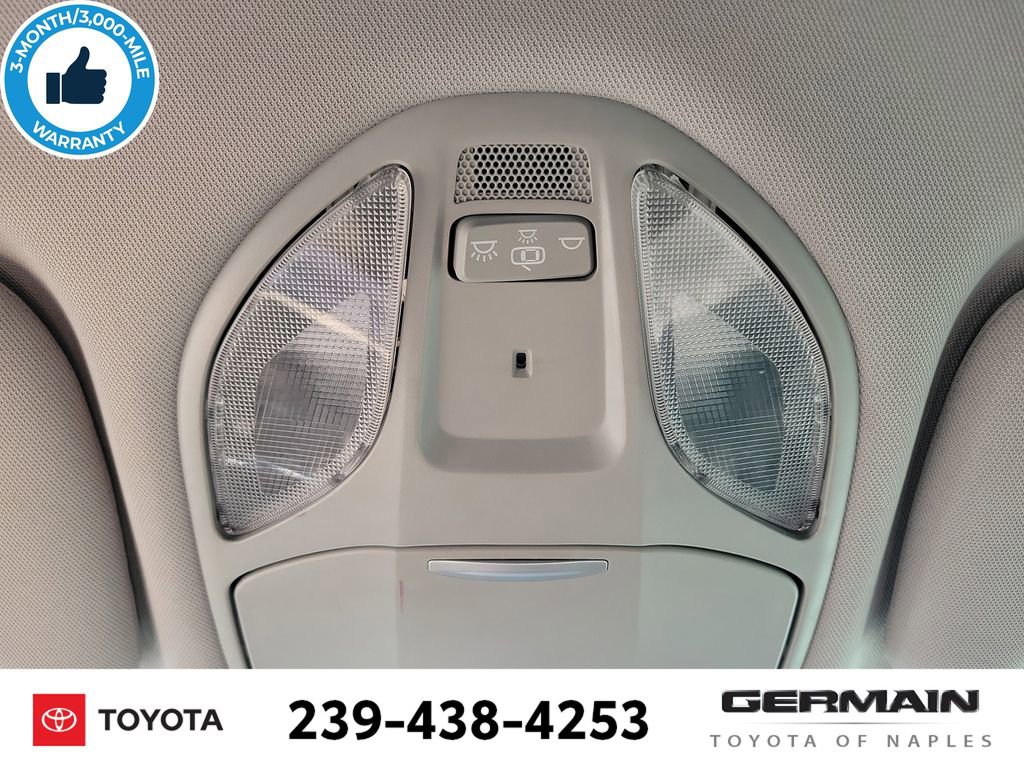Used 2018 Hyundai Santa Fe Sport image 34
