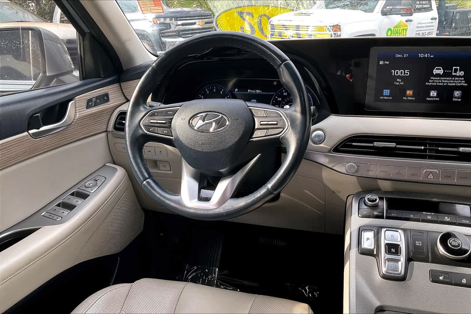Used 2020 Hyundai Palisade SEL w/ Premium Package FWD image 6