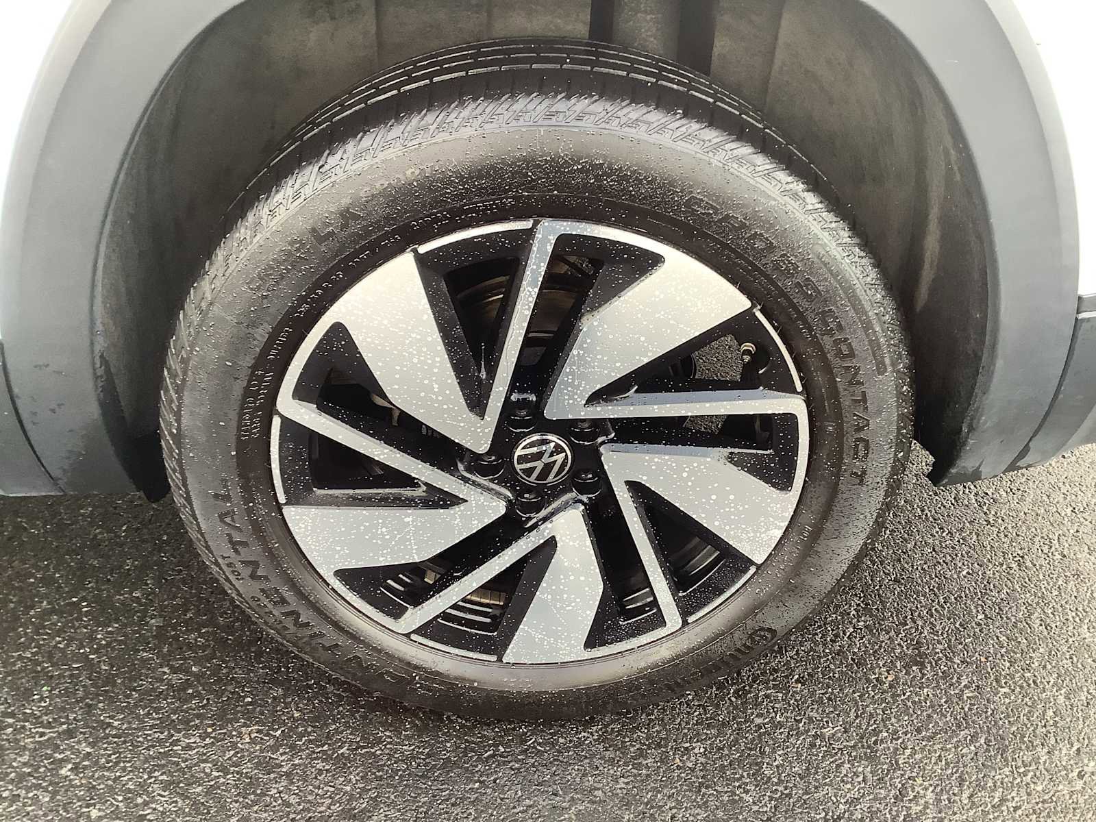 Used 2024 Volkswagen Atlas SE image 7