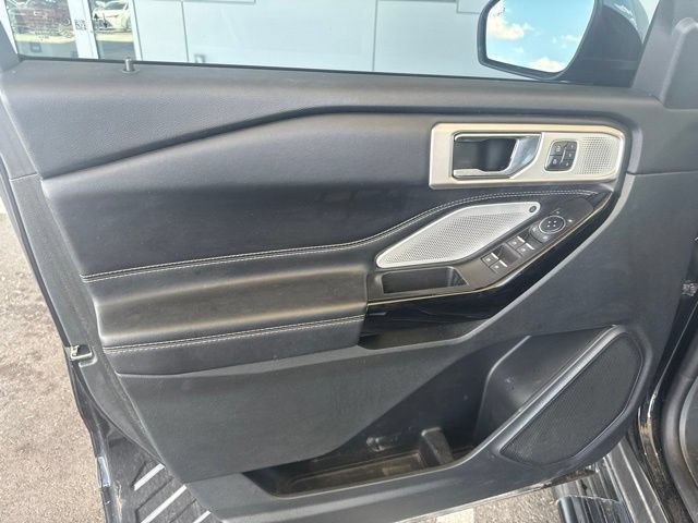 Used 2021 Ford Explorer ST w/ Equipment Group 401A AWD/4WD image 17