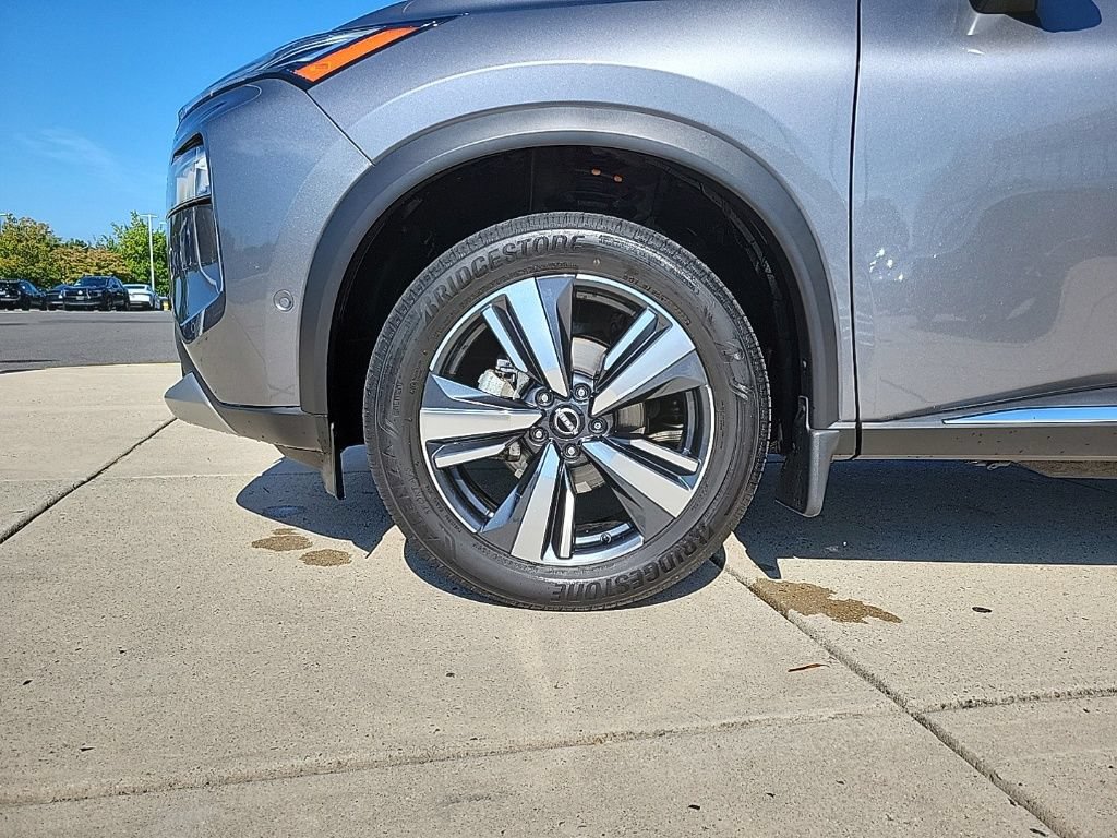 Used 2023 Nissan Rogue Platinum w/ Platinum Premium Package AWD/4WD image 8