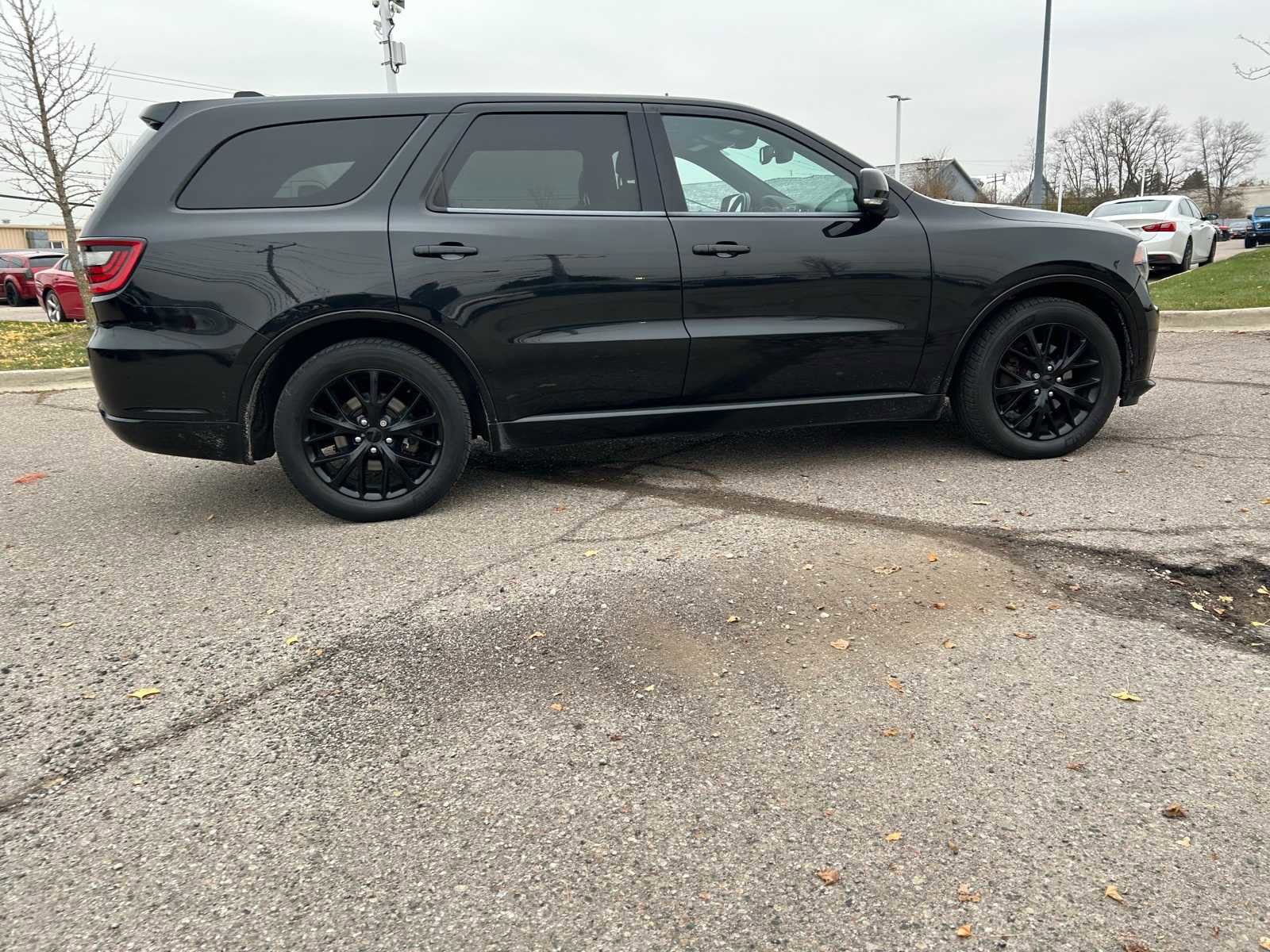 Used 2016 Dodge Durango R/T w/ Blacktop Package image 16