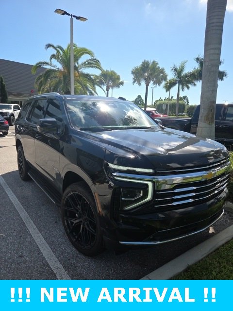 Used 2025 Chevrolet Tahoe LT w/ Comfort Package image 2