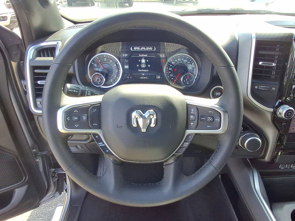 Used 2025 RAM 1500 Big Horn AWD/4WD image 22
