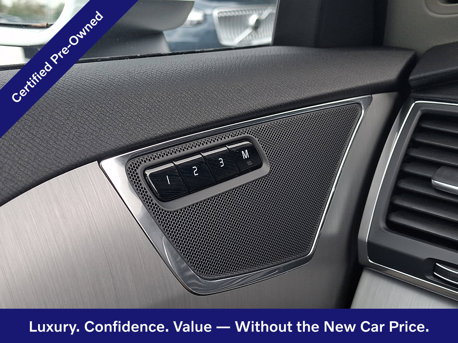 Certified 2025 Volvo XC90 B5 Core w/ Climate Package AWD/4WD image 24