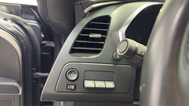 Used 2014 Chevrolet Corvette Stingray Coupe w/ 3LT Preferred Equipment Group image 20