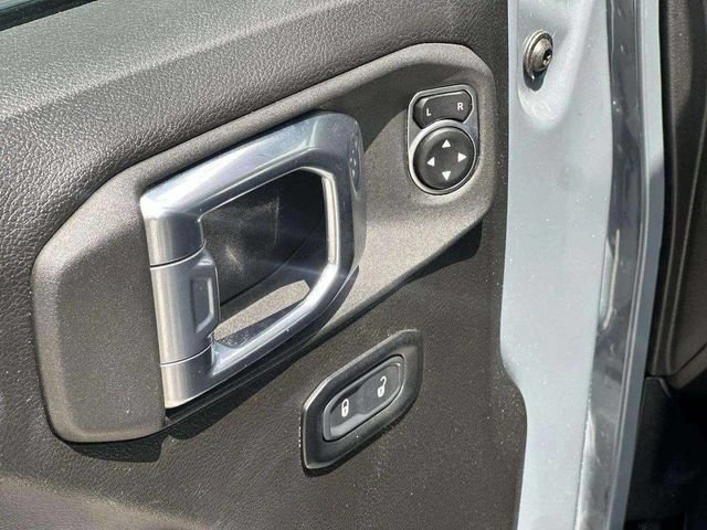 Used 2024 Jeep Wrangler Unlimited Rubicon 4xe AWD/4WD image 23
