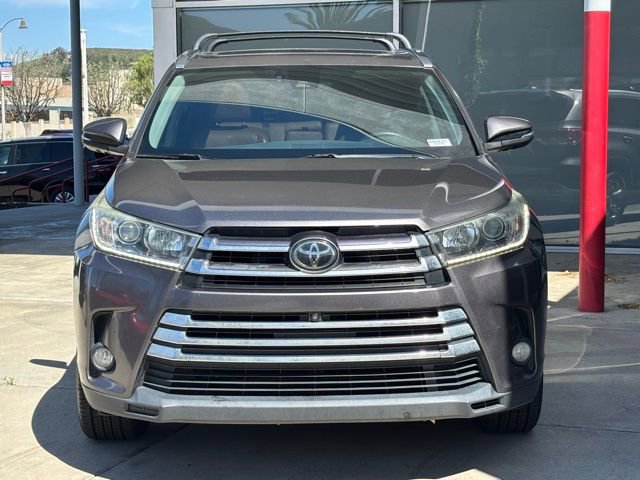 Used 2017 Toyota Highlander Limited Platinum w/ Carpet Mat Package image 7