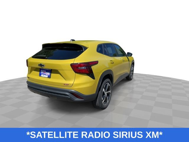Used 2025 Chevrolet Trax RS FWD image 9