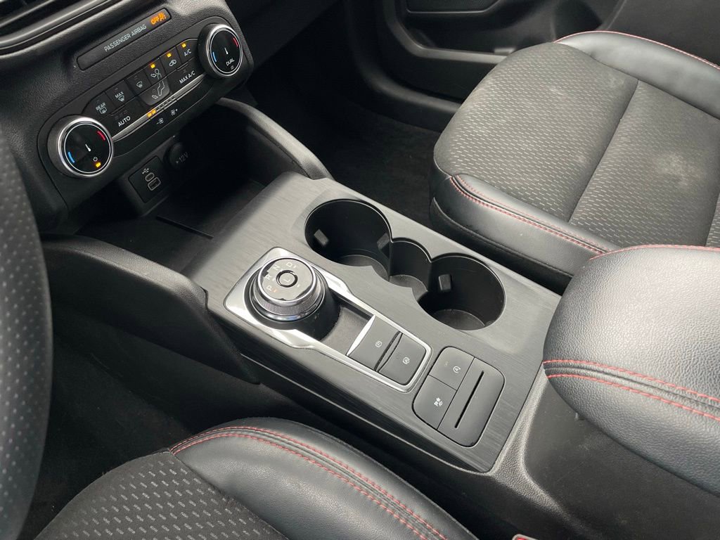 Used 2025 Ford Escape ST-Line FWD image 20