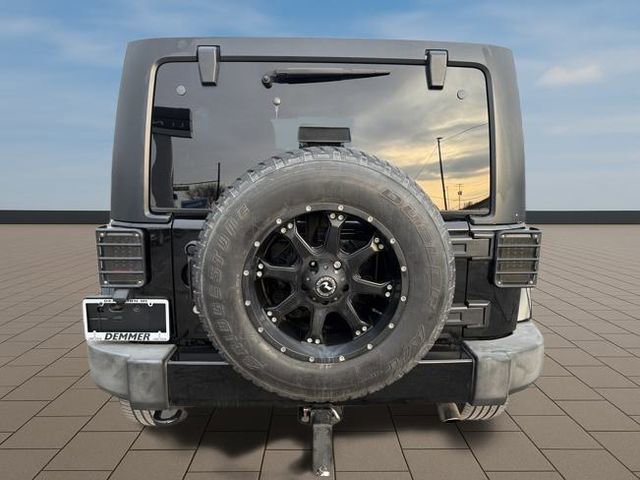 Used 2013 Jeep Wrangler Unlimited Sahara w/ Dual Top Group image 5