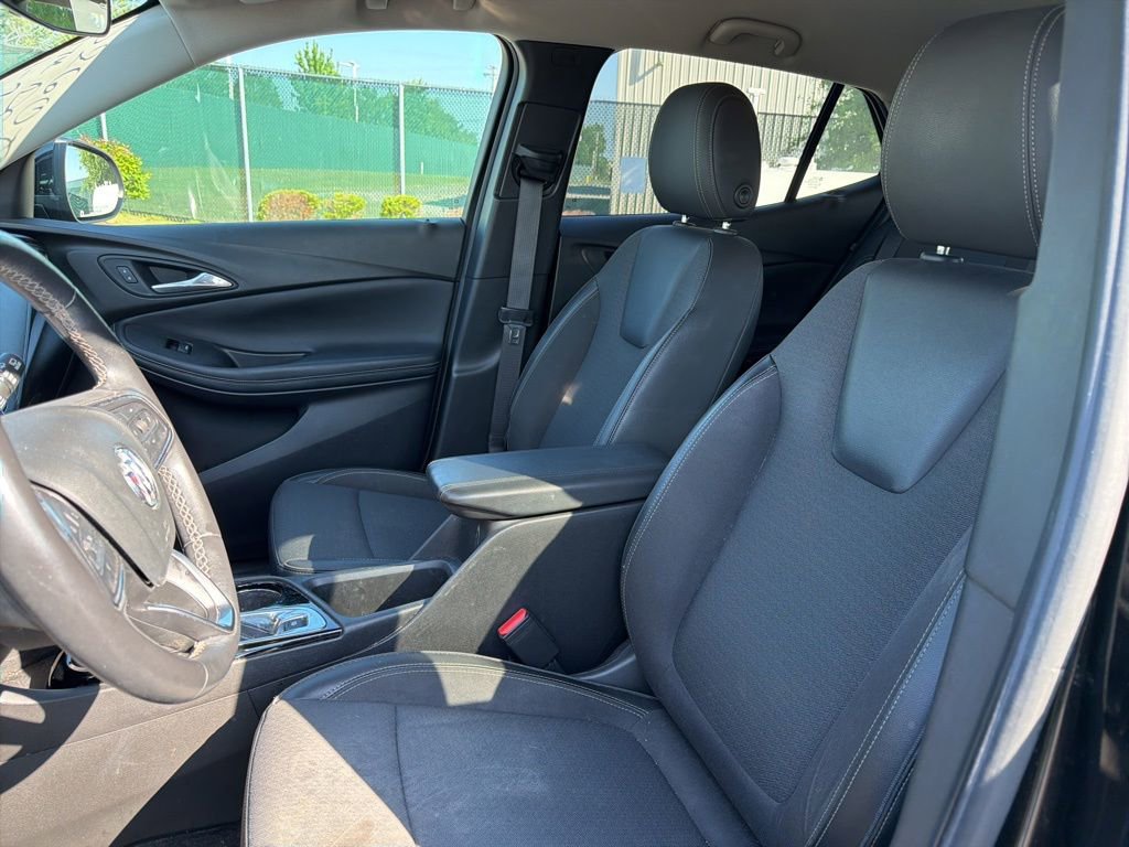 Used 2021 Buick Encore GX Preferred FWD image 12