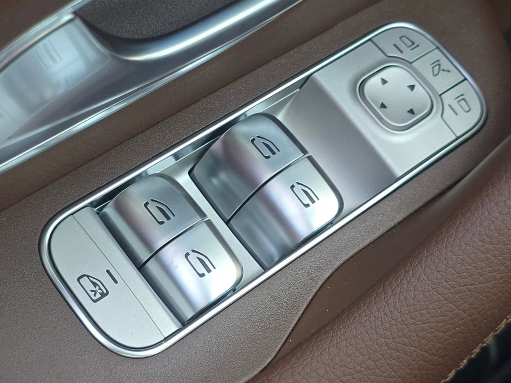 New 2026 Mercedes-Benz GLS 450 4MATIC image 29