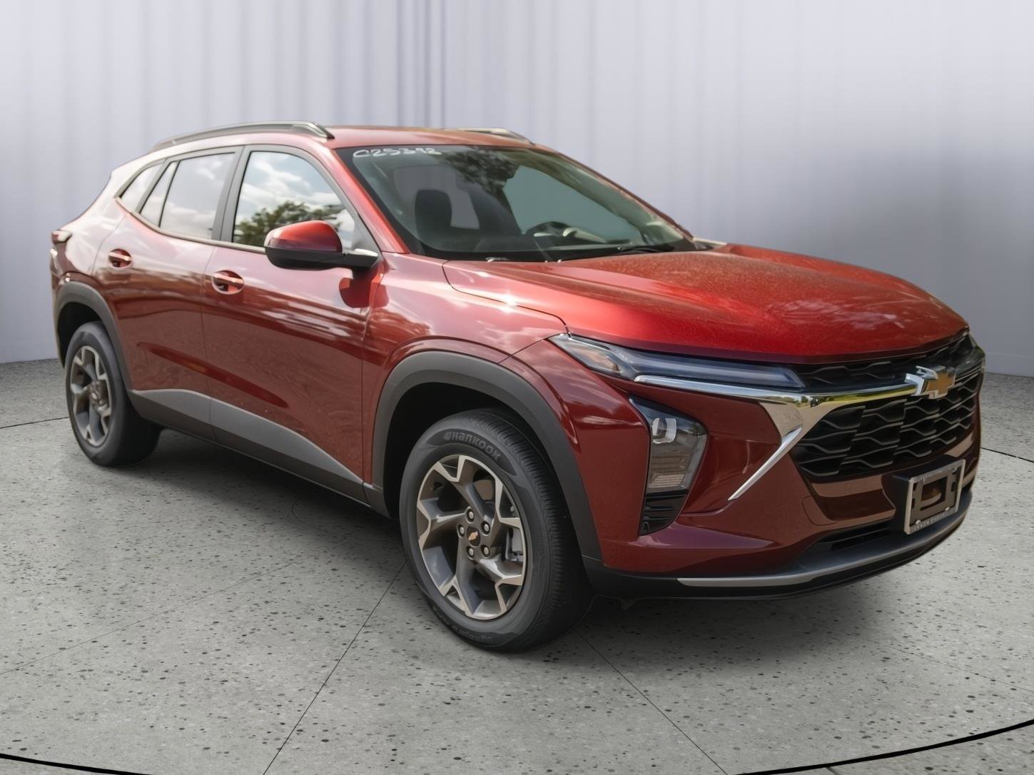 New 2025 Chevrolet Trax LT w/ LT Convenience Package