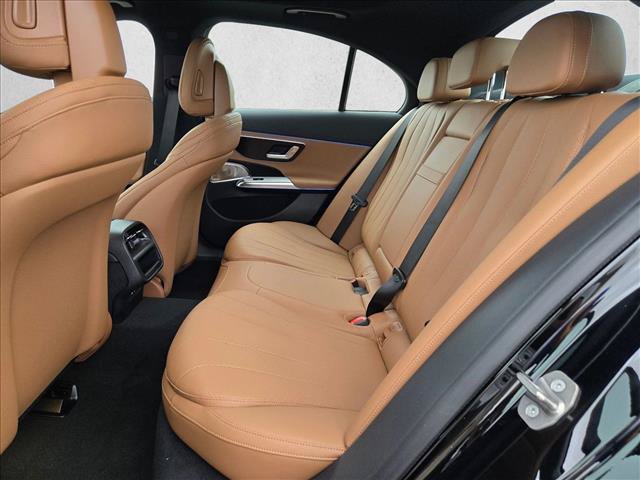New 2027 Mercedes-Benz E 450 4MATIC Sedan image 15