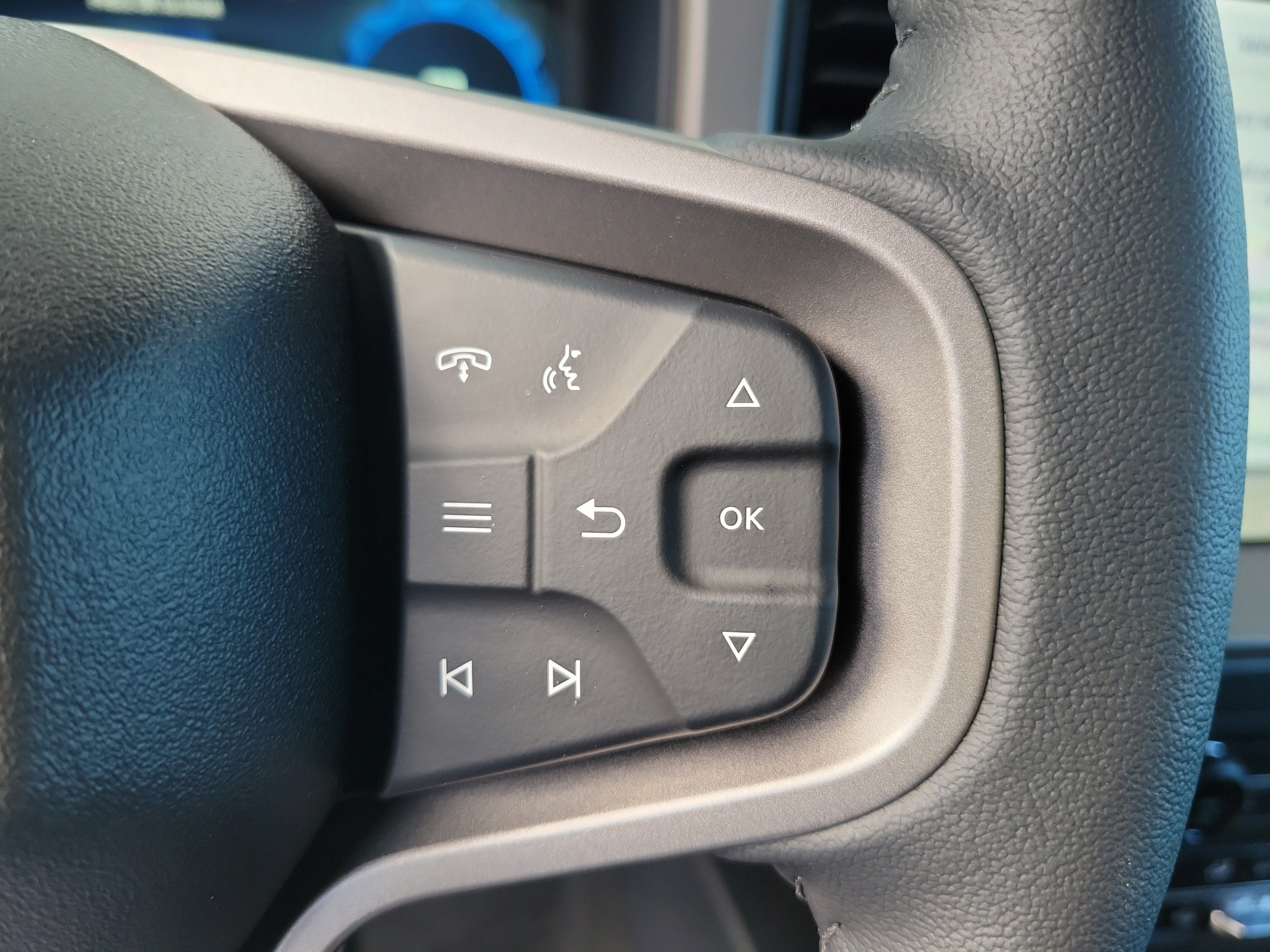 New 2026 Ford Bronco Outer Banks AWD/4WD image 14