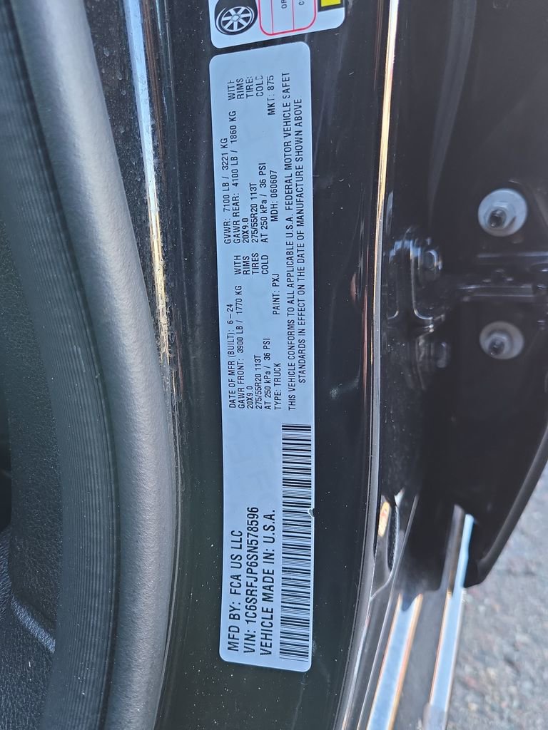 Used 2025 RAM 1500 Laramie image 31